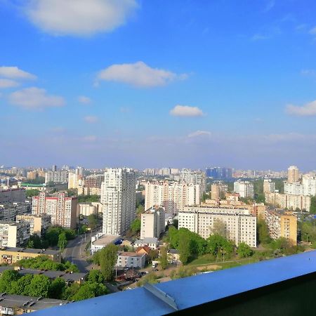 Видовая 25: Panoramic High-Rise Retreat Kyiv Exterior photo
