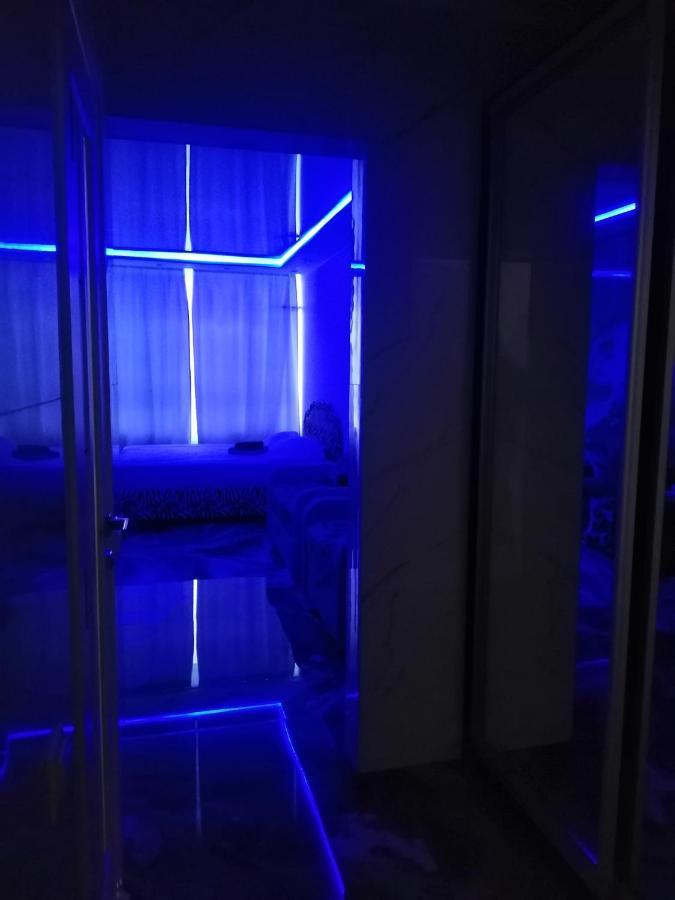 Видовая 25: Panoramic High-Rise Retreat Kyiv Exterior photo